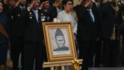 Tuan Rondahaim Saragih, Napoleon dari Batak yang mana digunakan dapat penghargaan pahlawan