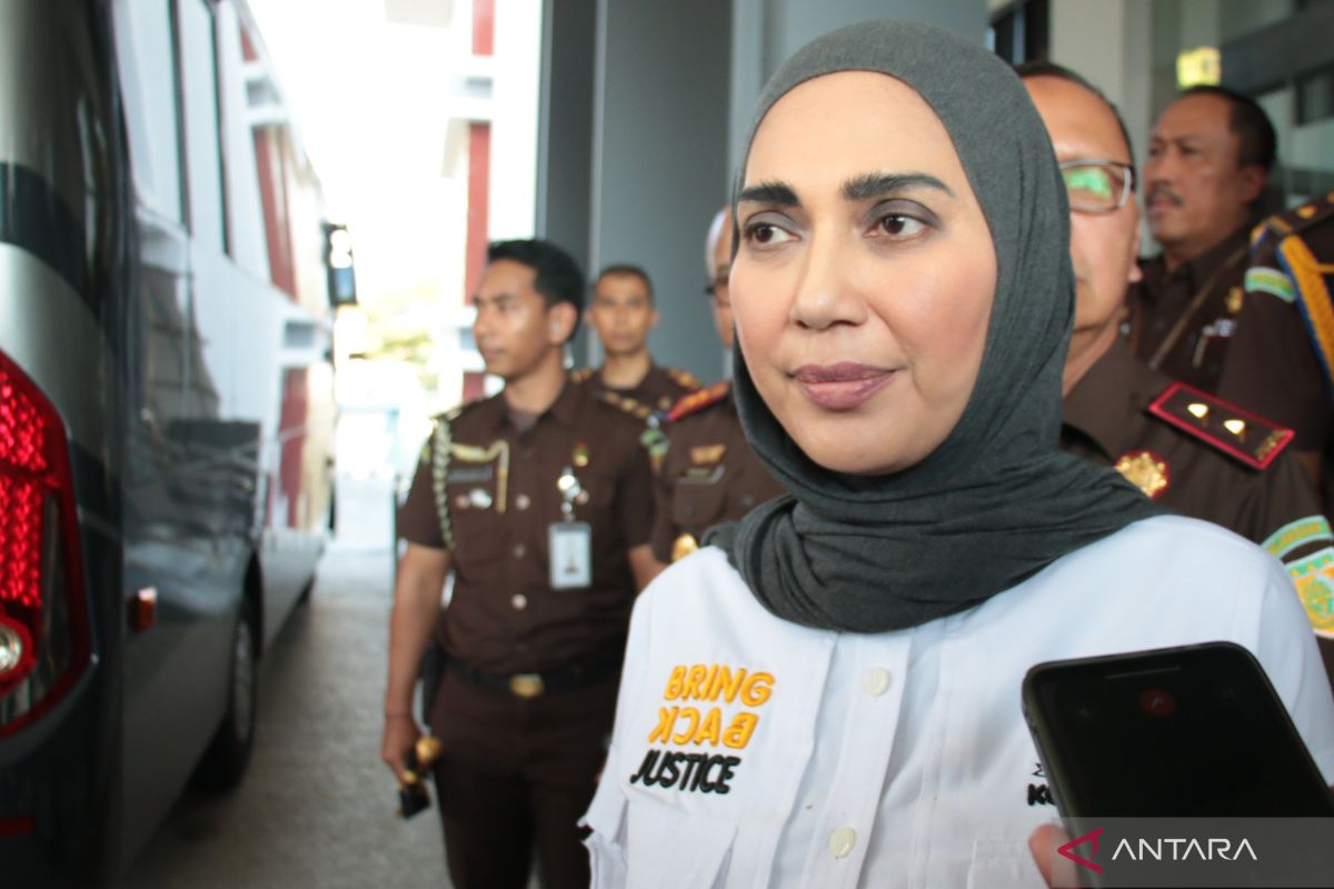 Profil Sari Yuliati ganti Mukhtarudin sebagai sekretaris F-Golkar ke DPR