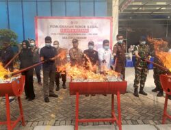 Bea Cukai Bogor Musnahkan 10,2 Juta Batang Rokok Ilegal Senilai Rp15,2 M