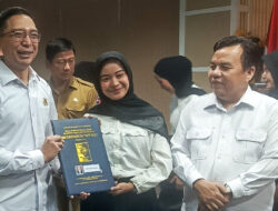 Penebusan Ijazah Siswa Bogor Tuntas, Komisi IV Kawal Bantuan hingga Tak Terkendala Administrasi